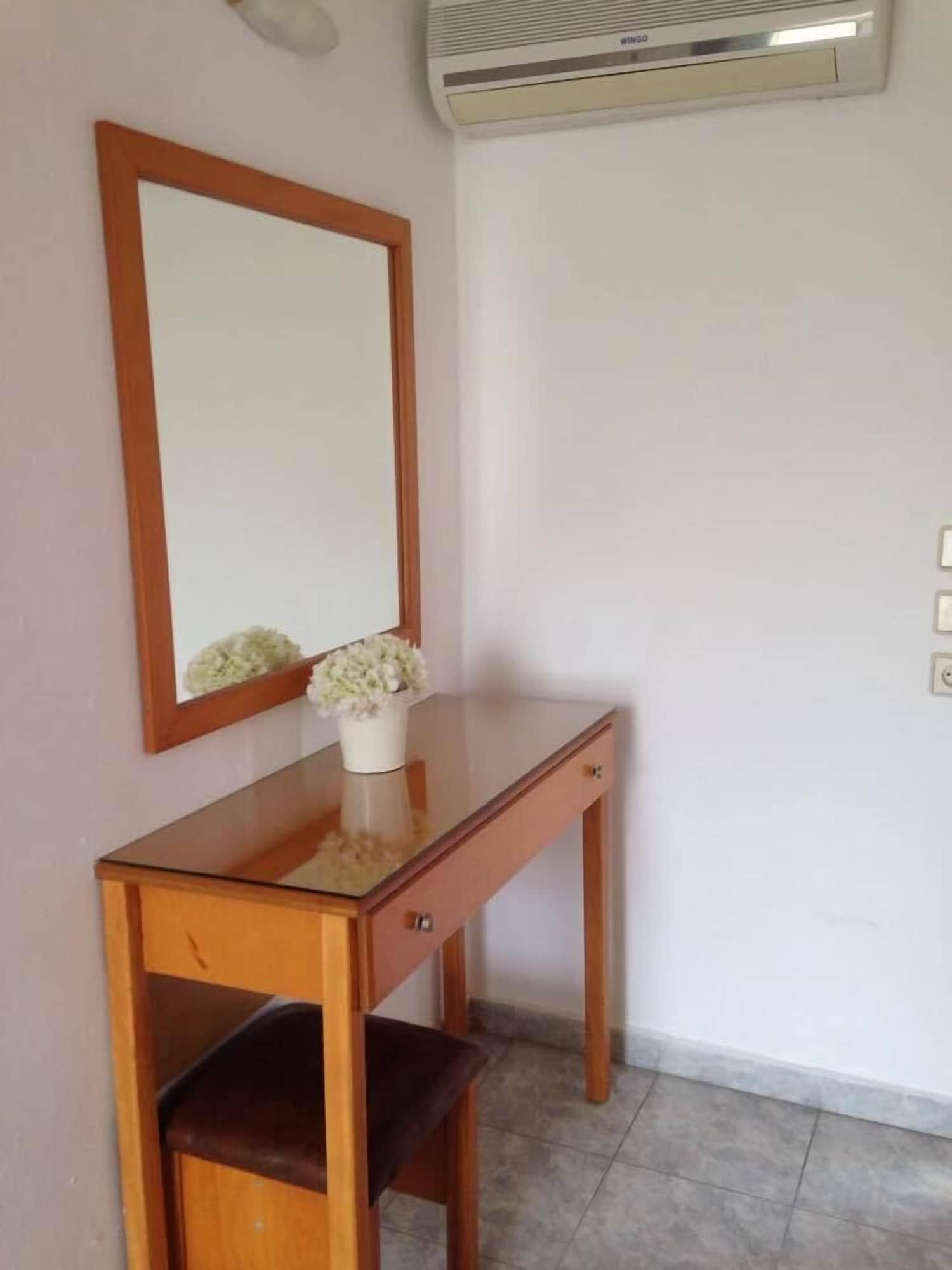 פליראקי Elpida Beach Studios מראה חיצוני תמונה
